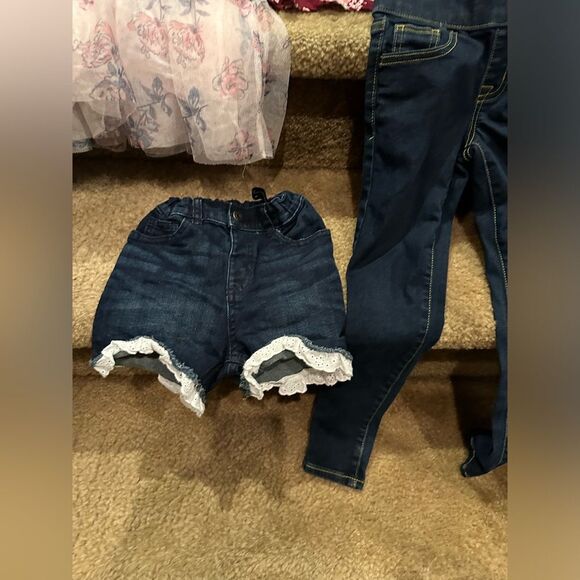 Bundle of Mixed Girls Clothes Size 5 - Picture 4 of 12